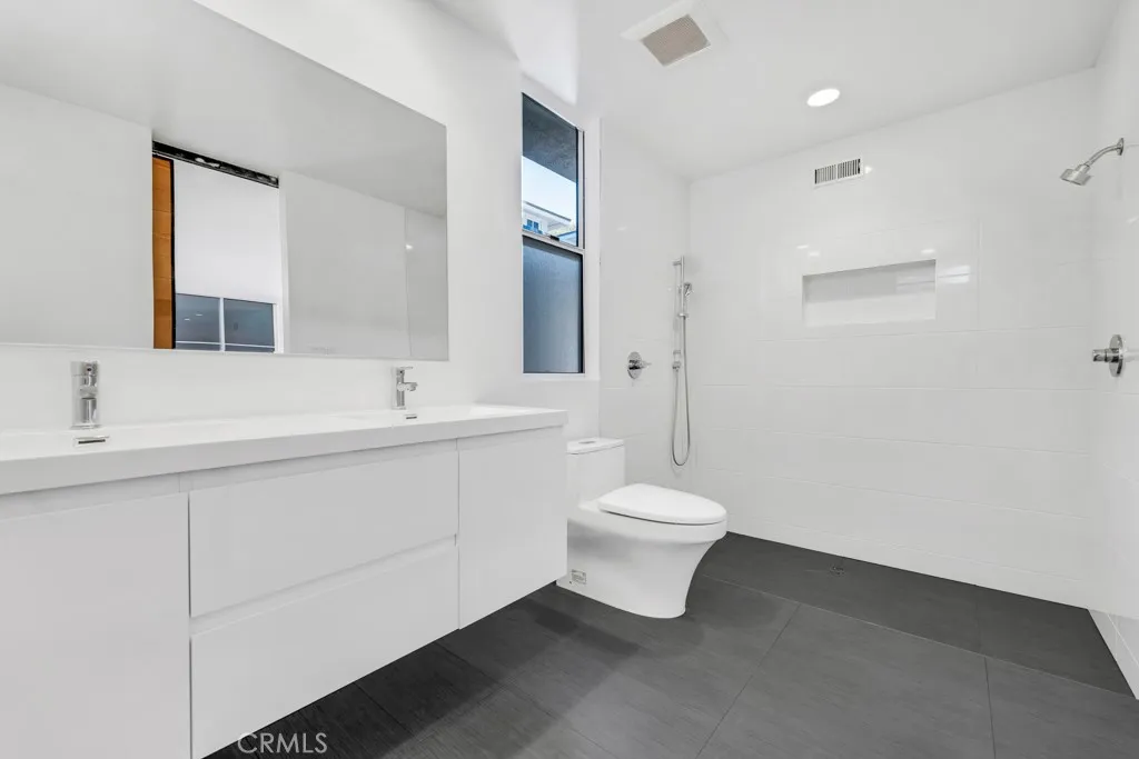 11230 Dilling Street, Studio City, California 91602 home-pic-19